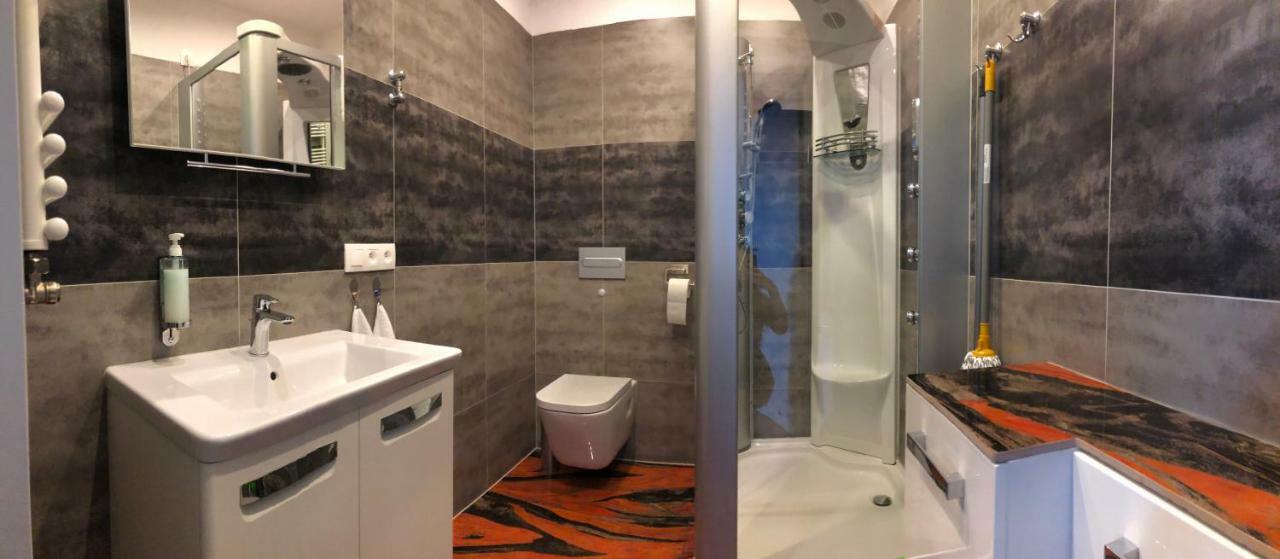 Luxapartament 1 - Z Widokiem I Garazem W Nowym Zeta Park أوسترون المظهر الخارجي الصورة